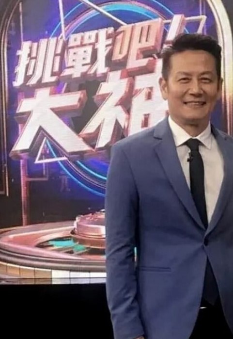 文轩探花约了个绿色头发少妇酒店啪啪苗条身材翘起屁股后入抽插猛操 - 抖阴小视频